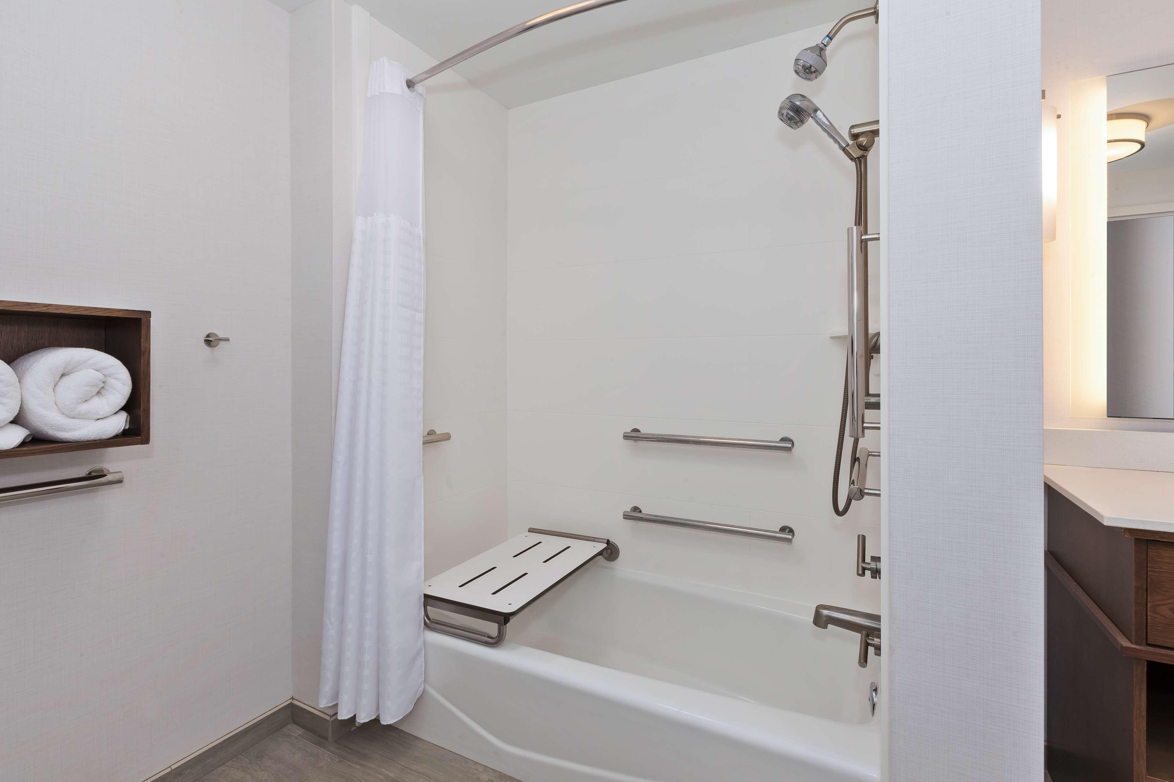 Homewood Suites By Hilton Saratoga Springs Zewnętrze zdjęcie