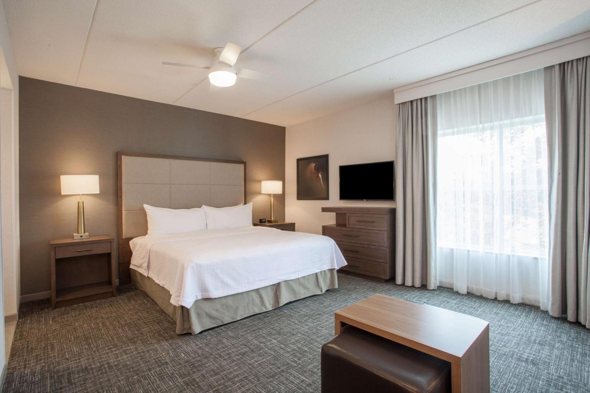 Homewood Suites By Hilton Saratoga Springs Zewnętrze zdjęcie