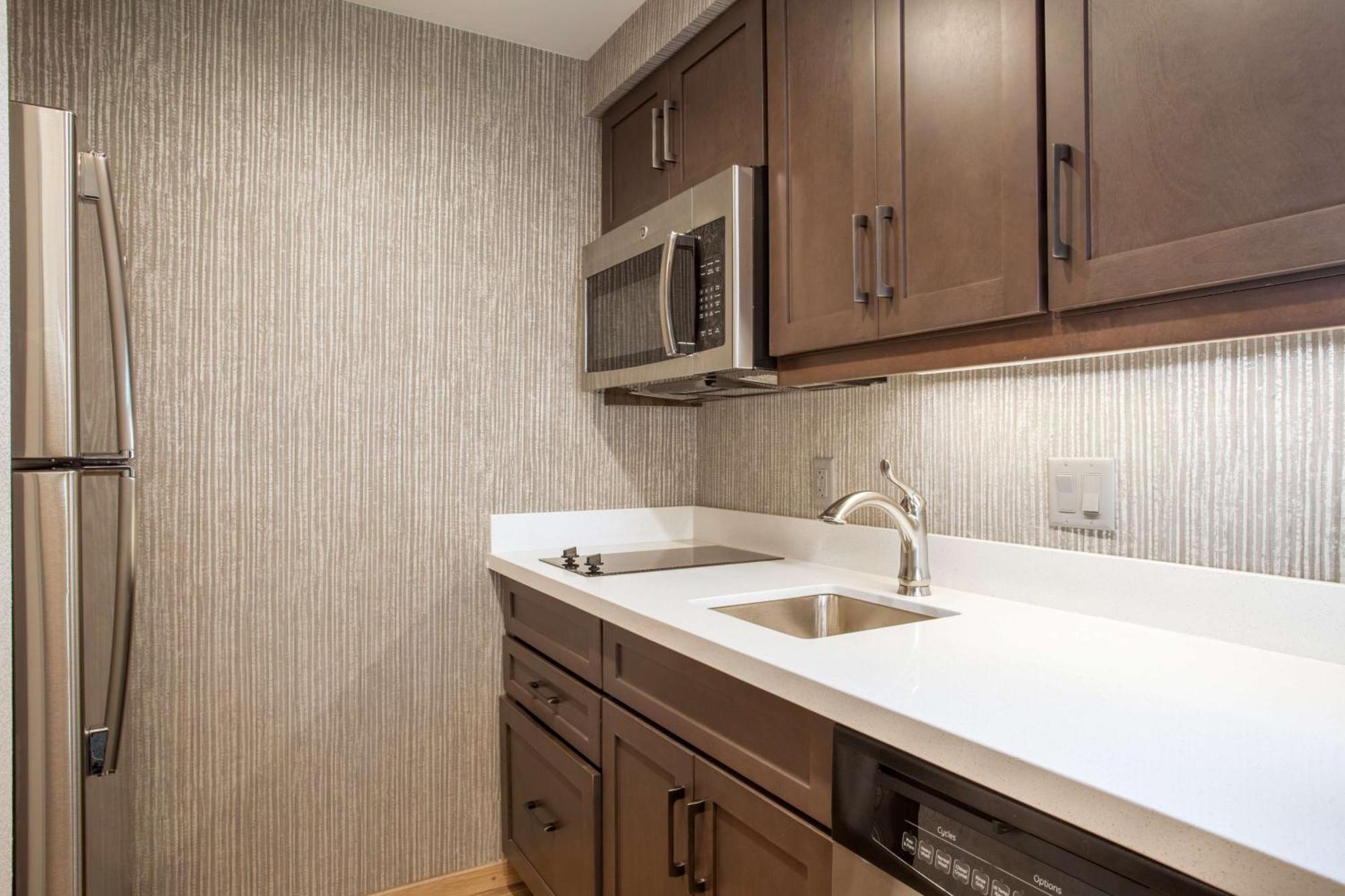 Homewood Suites By Hilton Saratoga Springs Zewnętrze zdjęcie